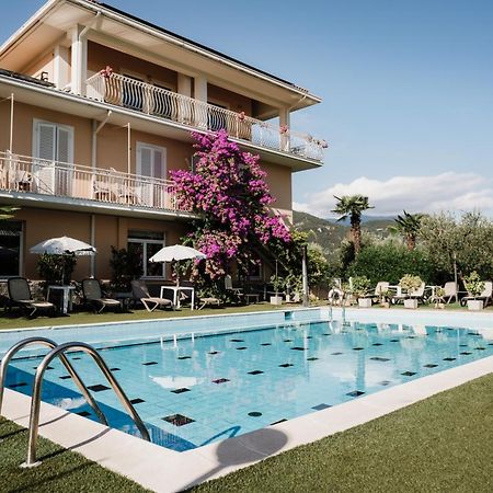 Hotel Panoramica Salò Eksteriør bilde